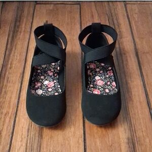 Black Mary Jane Shoes with Floral Insole